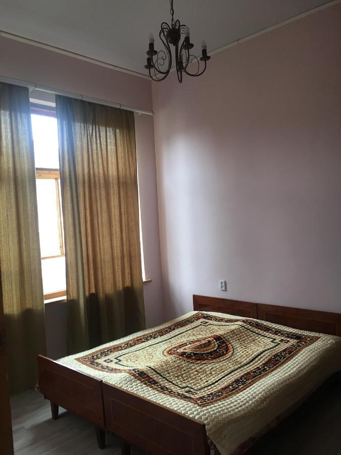 Private house Hotel Sukhumi Bagian luar foto