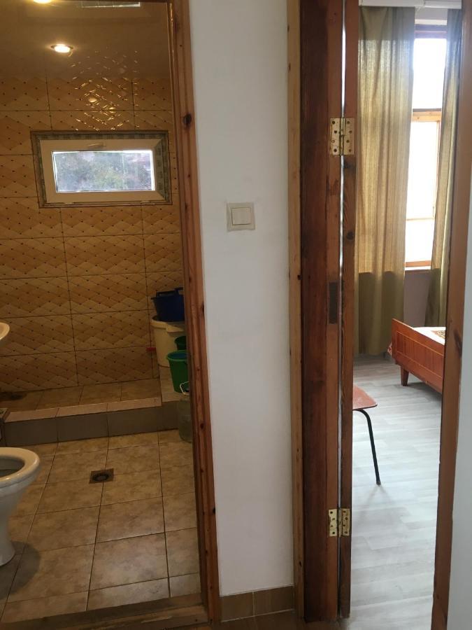 Private house Hotel Sukhumi Bagian luar foto